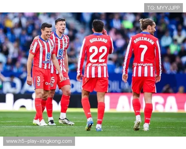 巴萨对马竞展开压制，坎塞洛内切创造无数威胁